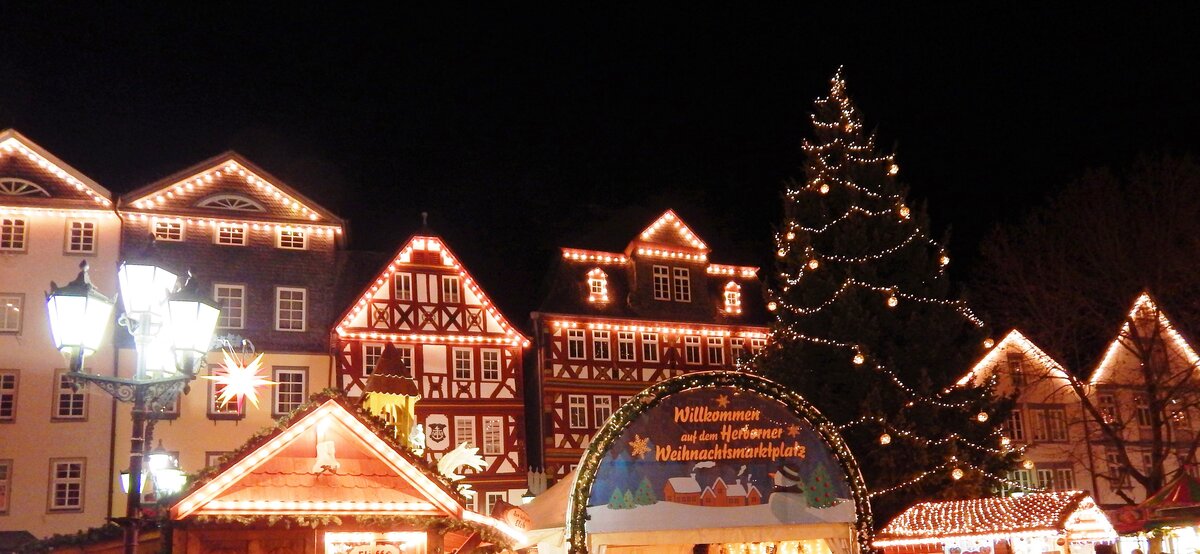 Weihnachtsmarkt Im Lichterglanz Der Innenstadt Stadt Herborn