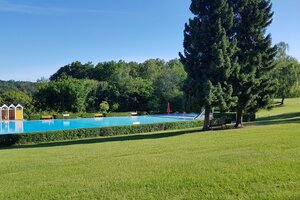 Bild des Freibades im Stadtteil Schönbach