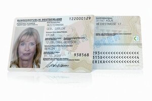 Vergleich alter und neuer Personalausweis