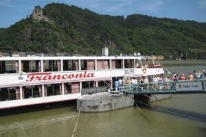 Senioren auf dem Rhein