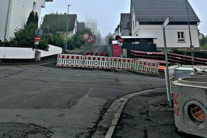 Baustelle in der Freiherr-vom-Stein-Straße, Absperrbarke