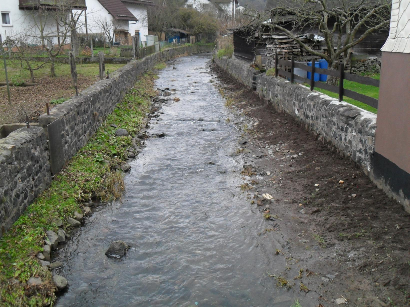 Bachbett Amdorfbach