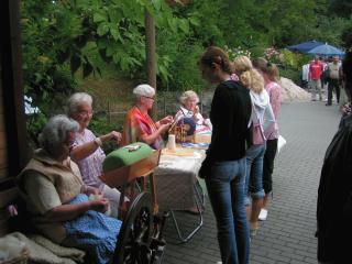 Spinnen, Stricken und Klöppeln